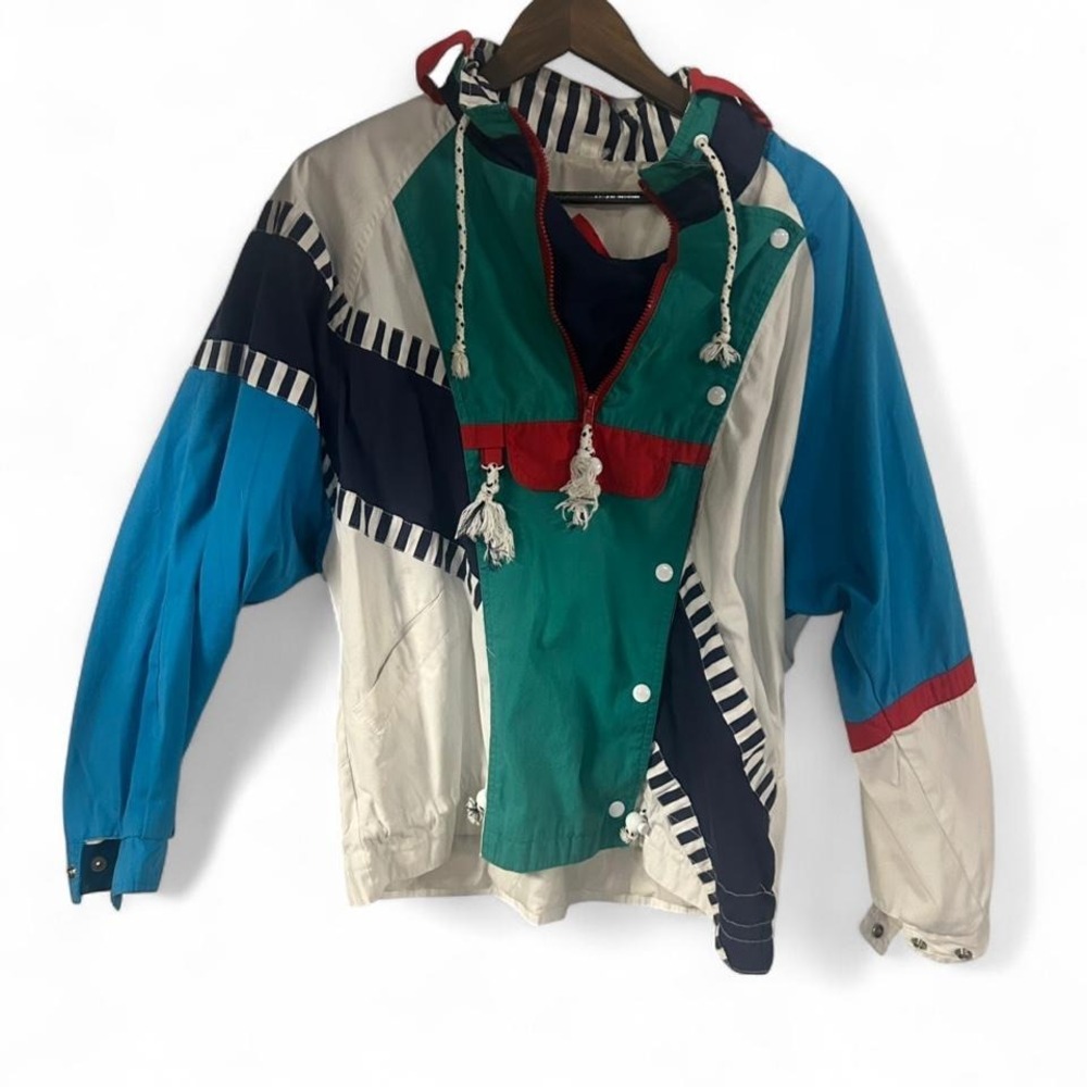 Retro Braetan multicoloured windbreaker runs like women's large (l4) 22"ptp